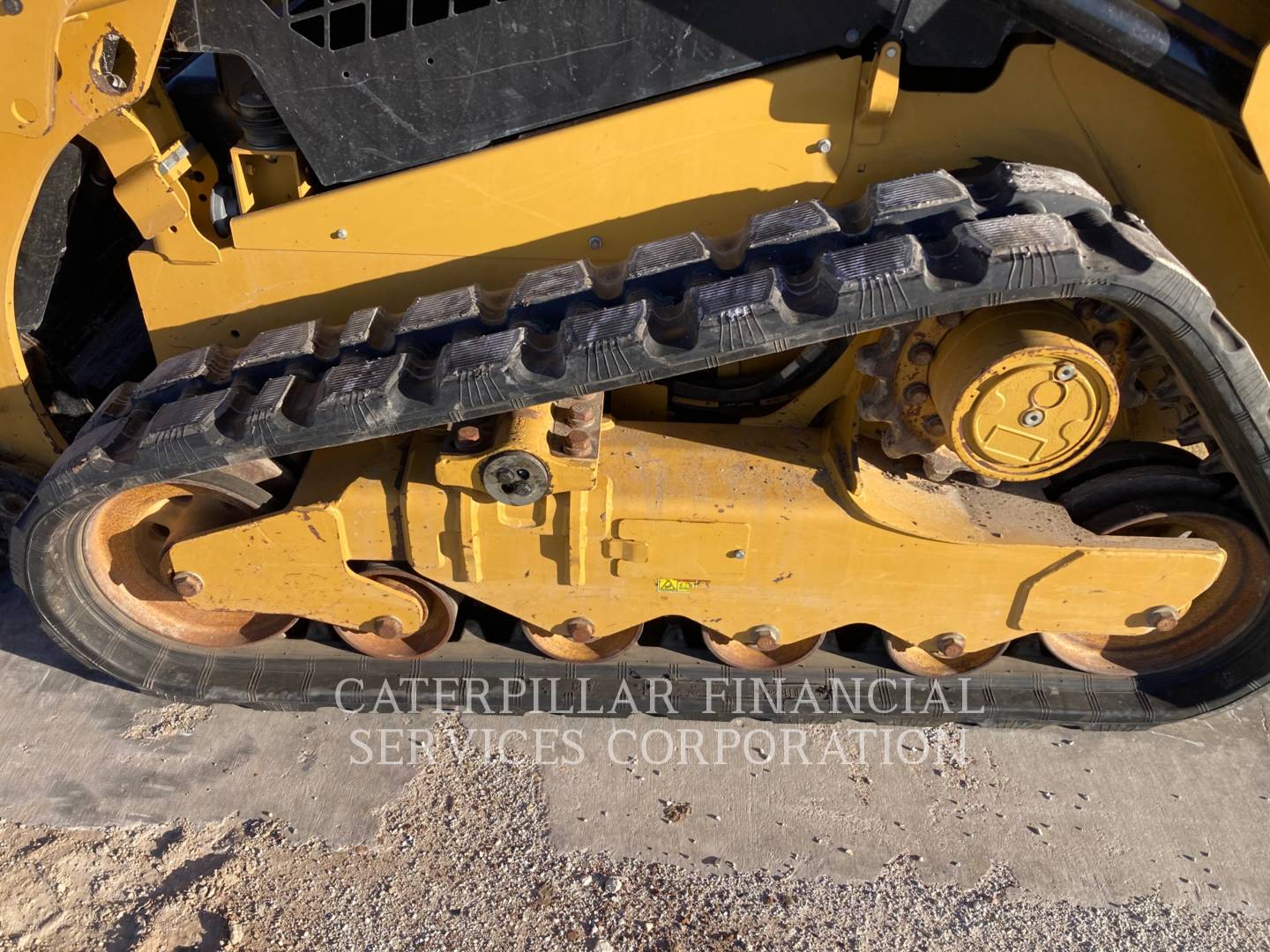 2022 CAT 259D3 - 13