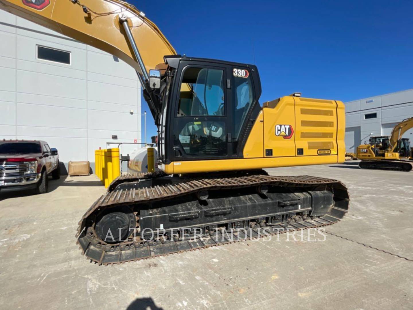  Caterpillar 330