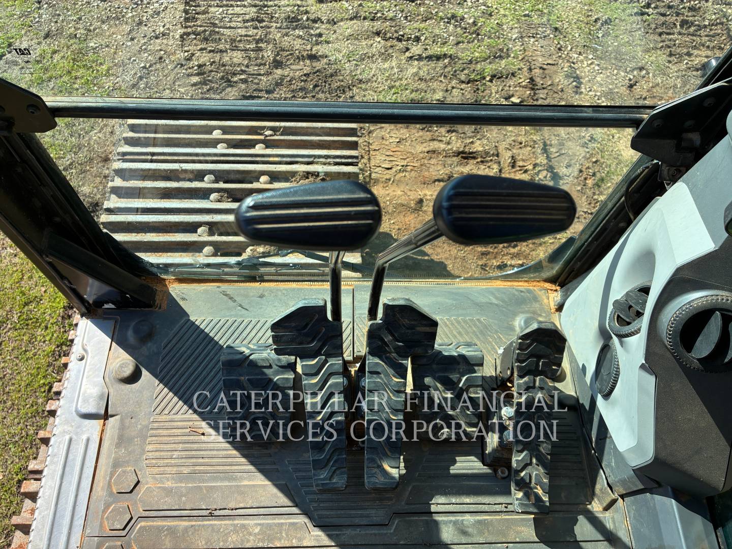 2023 CAT 33007 - 22