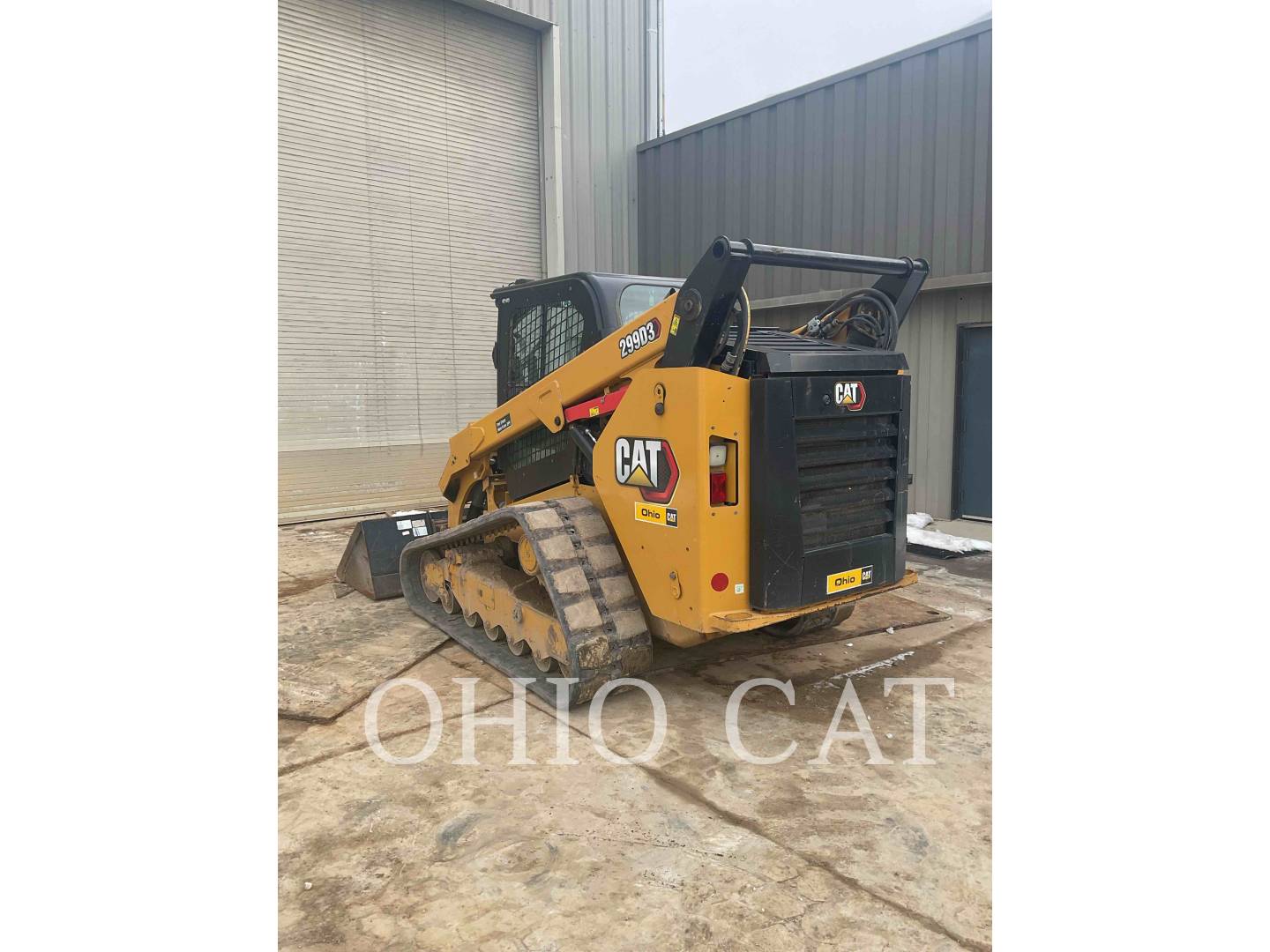 2023 CAT 299D3 C3H3 - LEFT_REAR