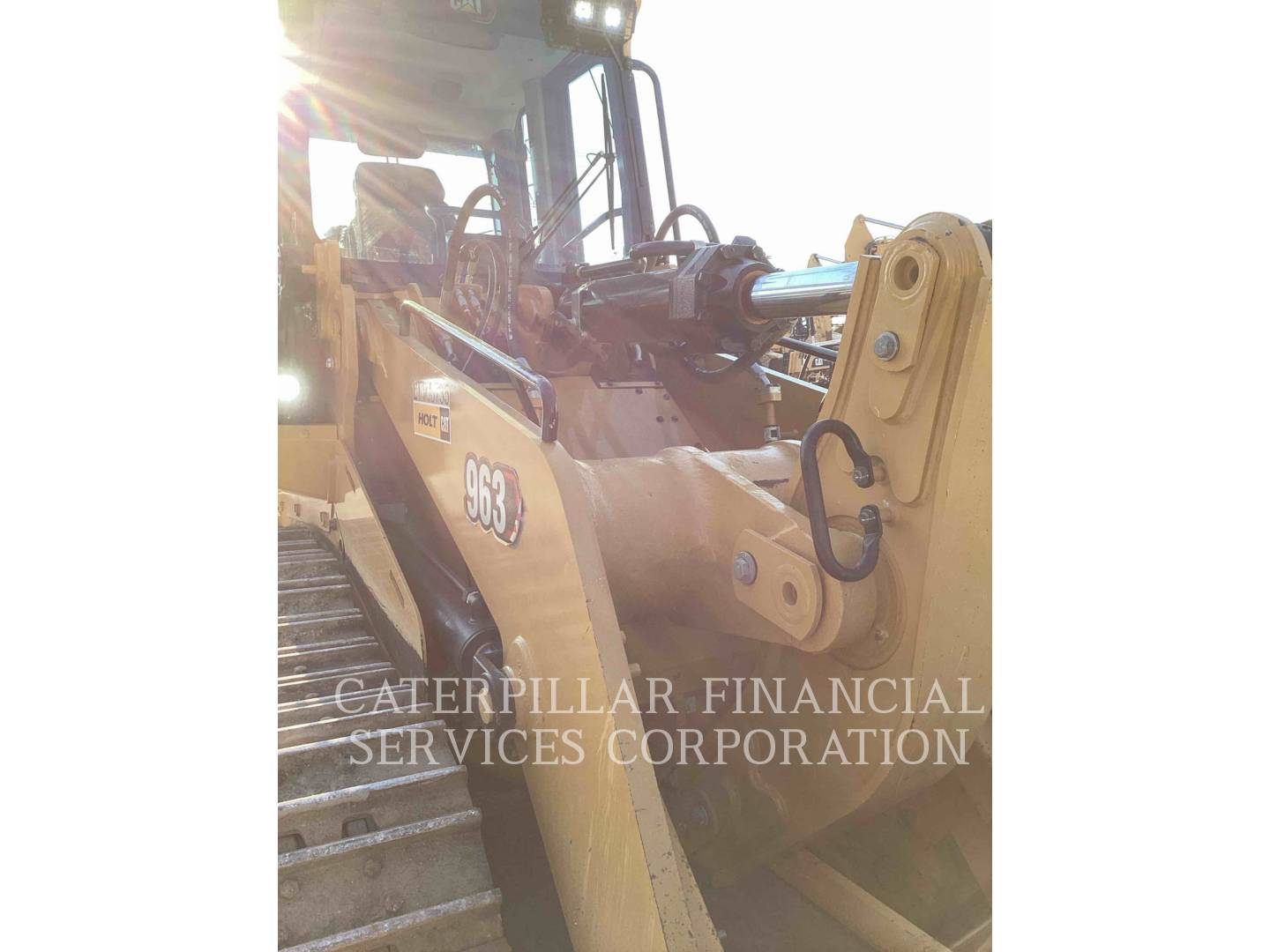 2023 CAT 963-12 - 17
