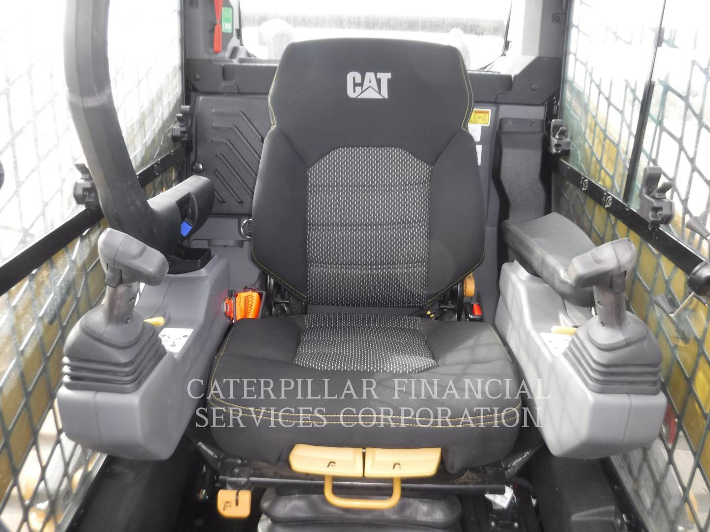 2025 CAT 255-05 - 17