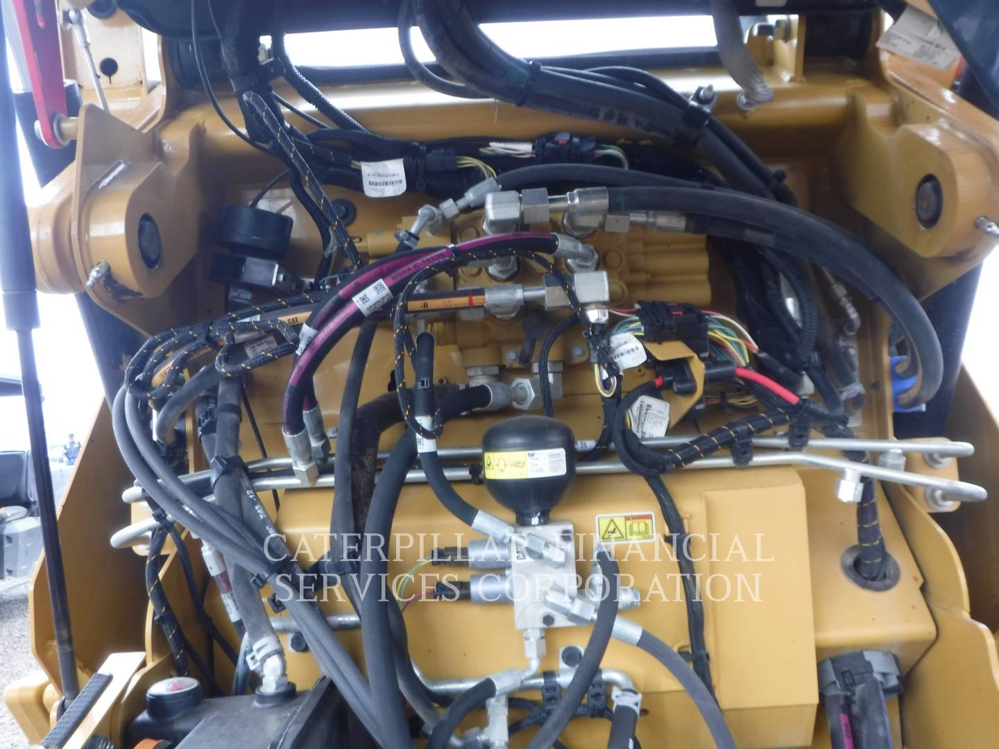 2021 CAT 259D3 - 23