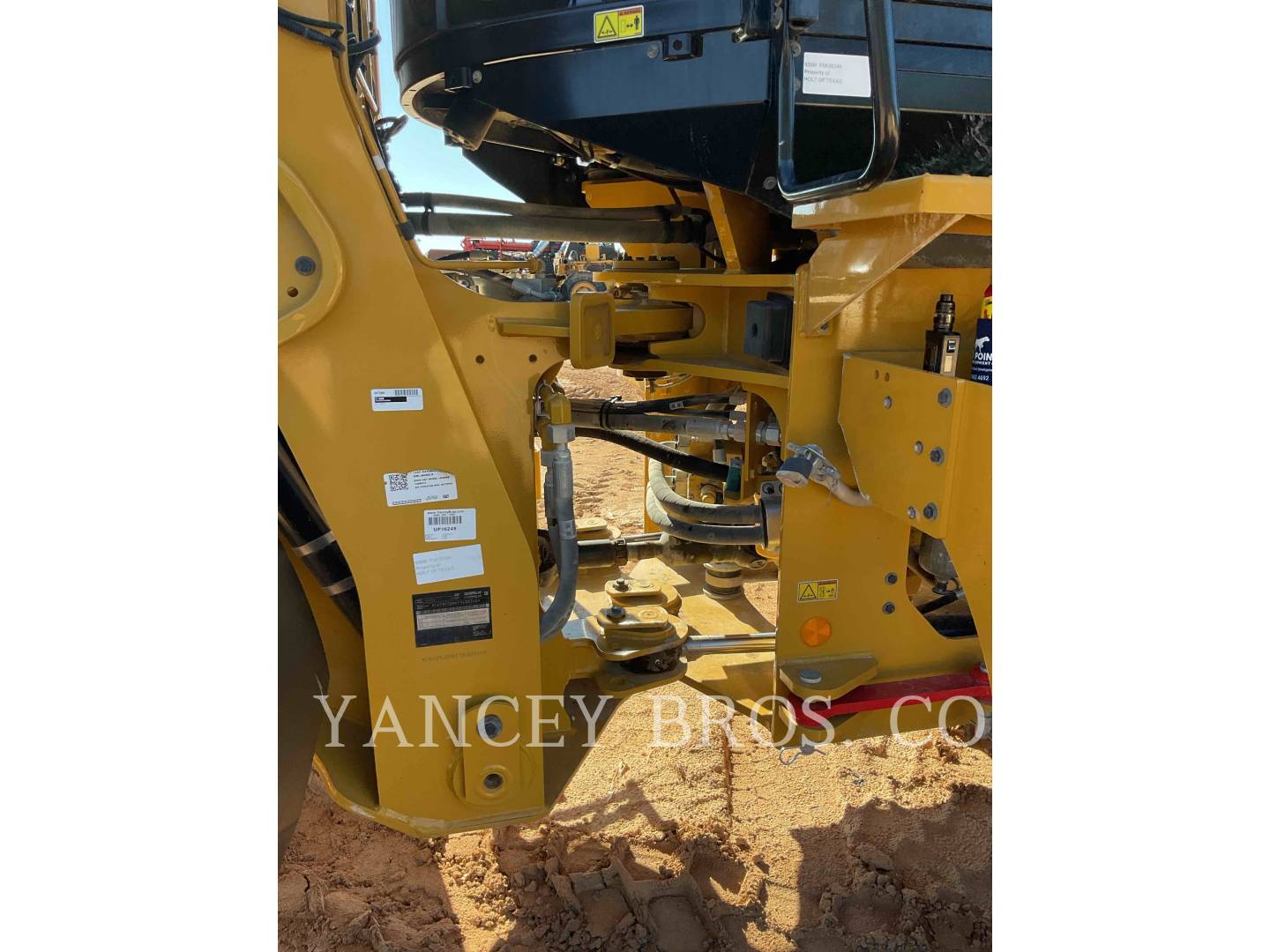 2019 CAT 930M