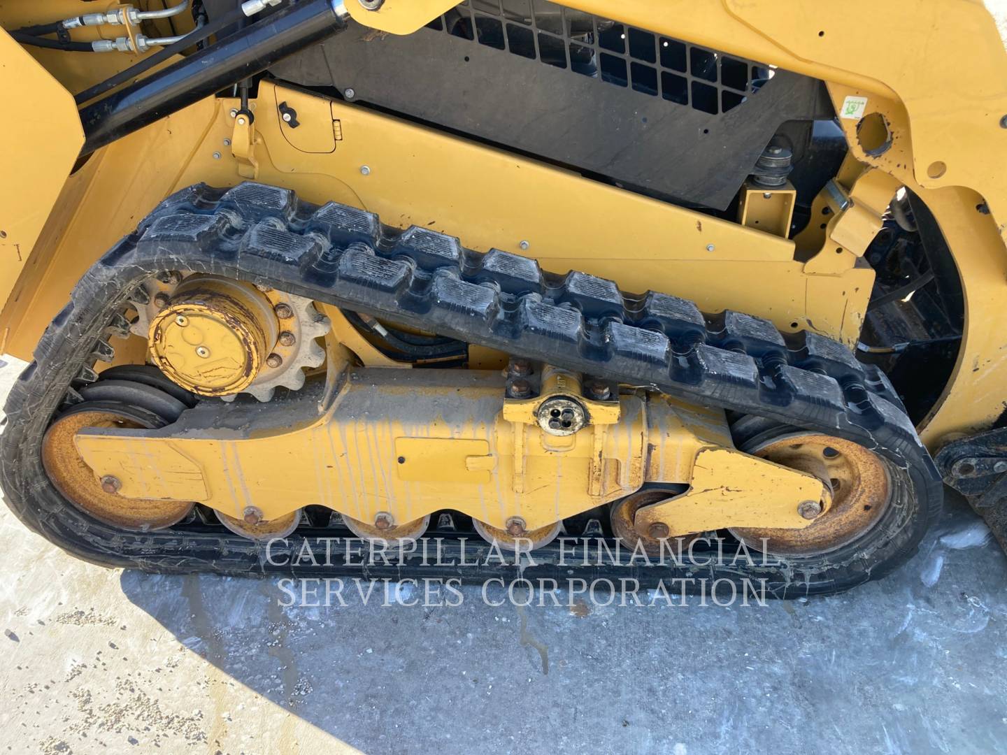 2022 CAT 259D3 - 10