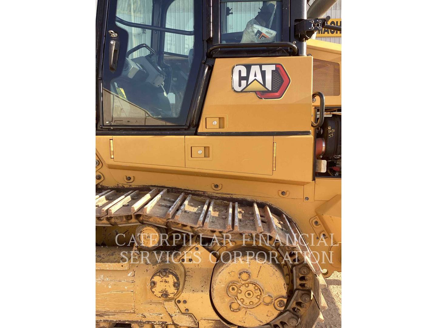 2023 CAT 963-12 - 25