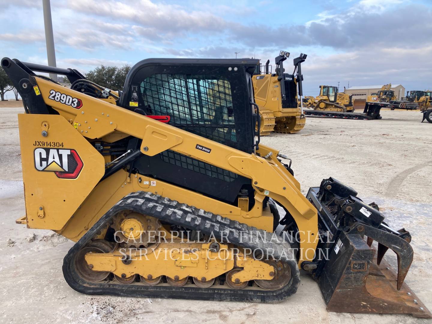 2023 CAT 289D3 - 11
