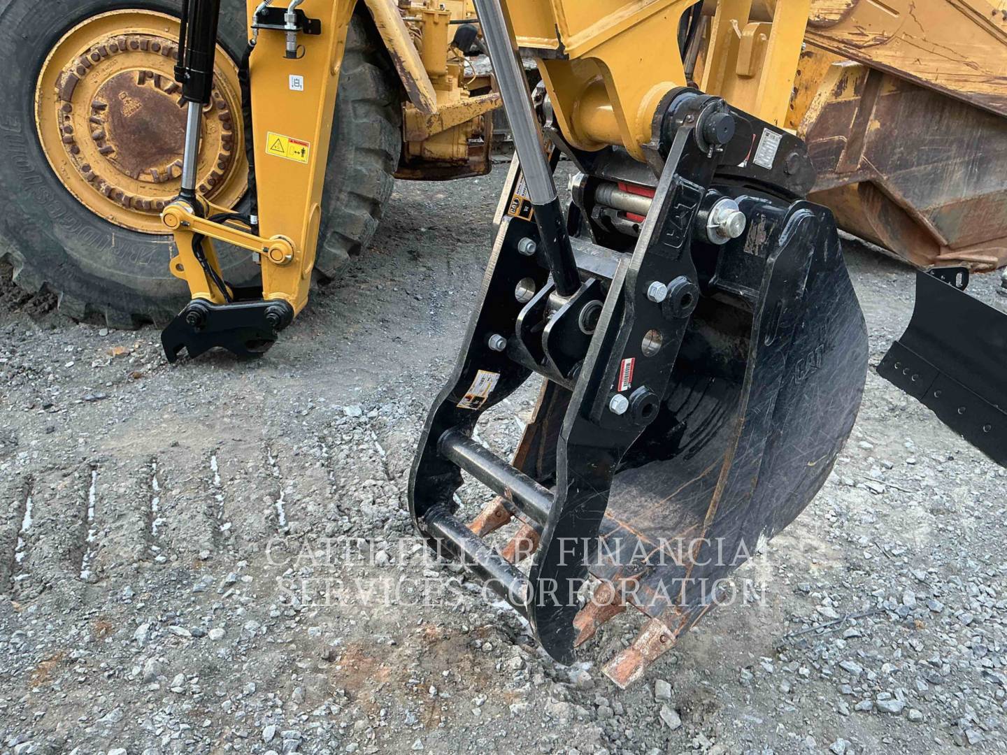 2024 CAT 42007XE - 14