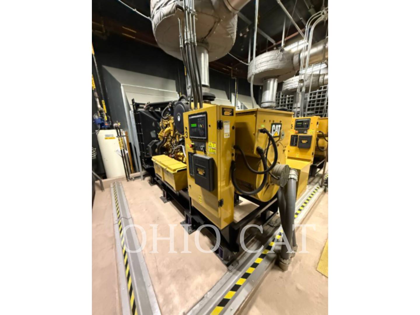 2015 CAT C18 - LEFT_FRONT