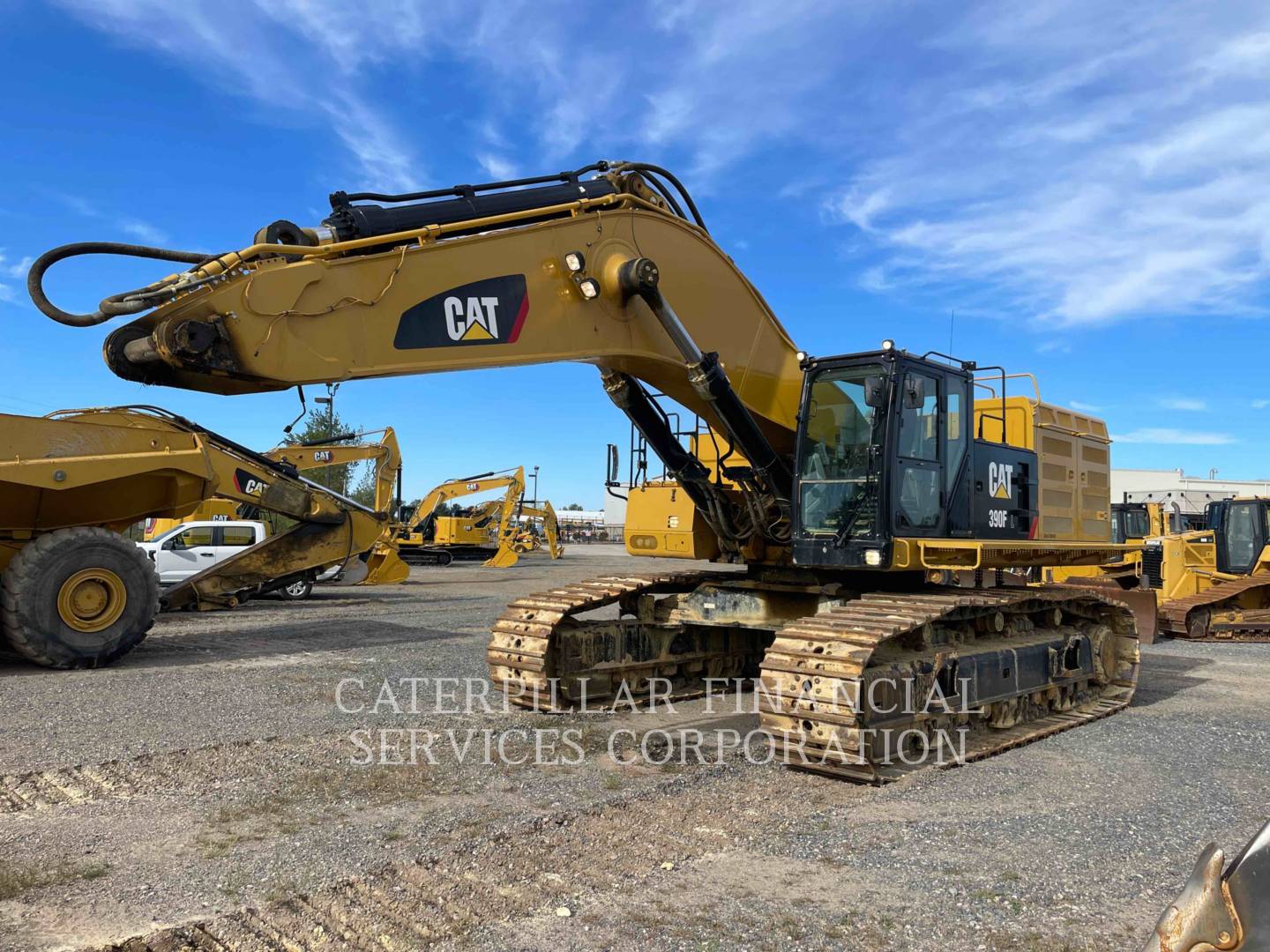 2020 Cat 390FL