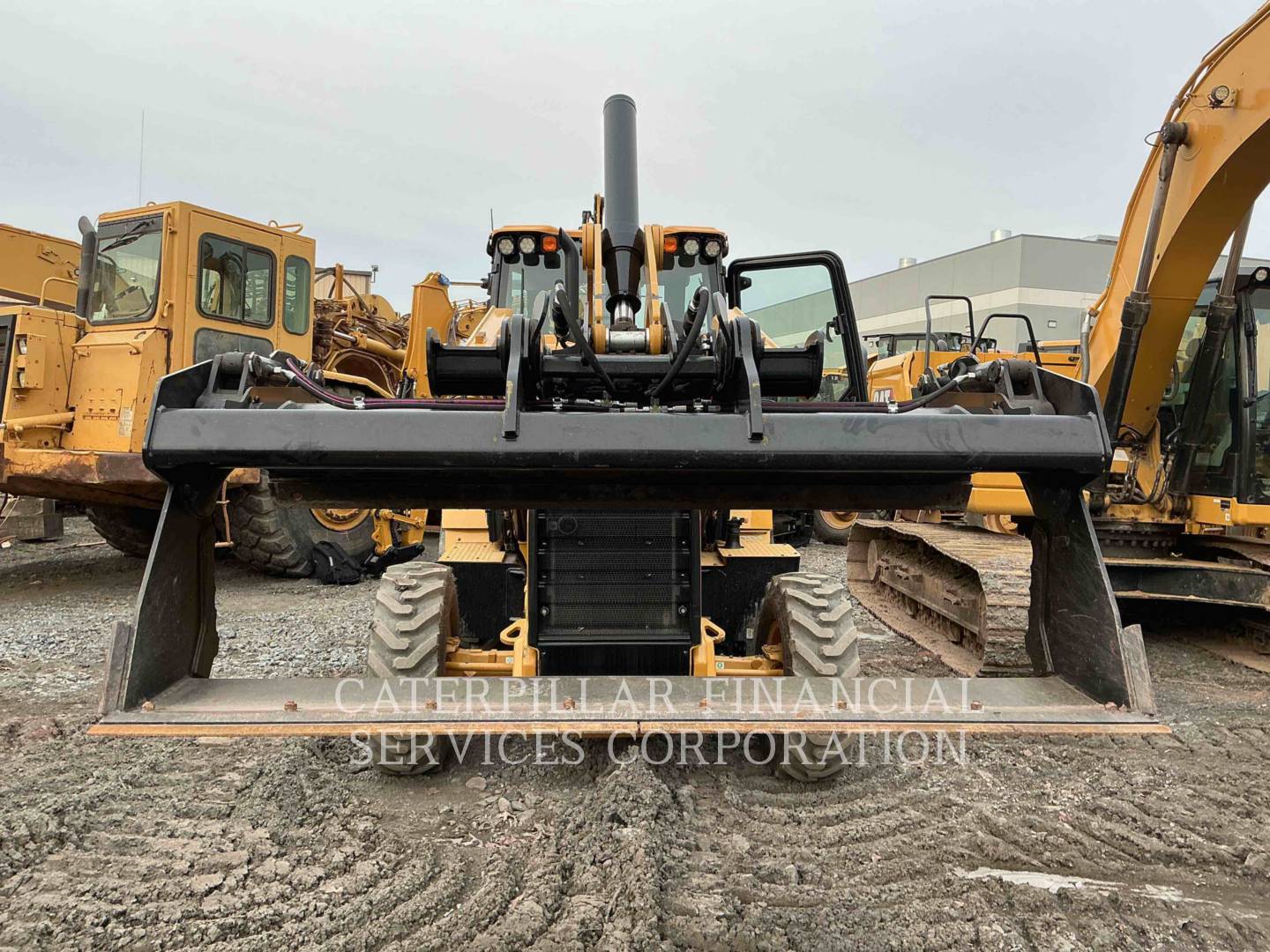 2024 CAT 42007XE - 22