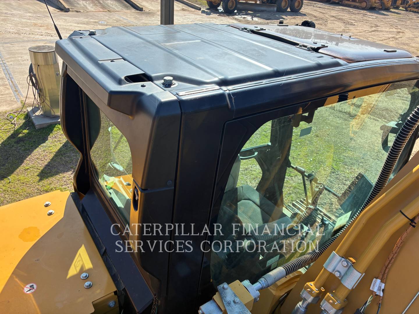 2023 CAT 33007 - 26