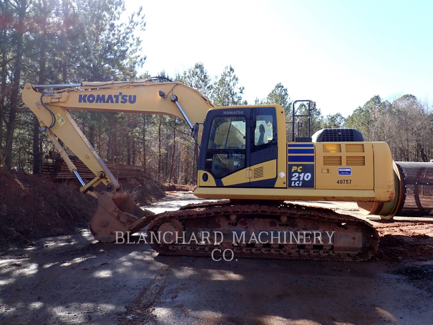 2019 Komatsu Ltd. PC210LCI-10