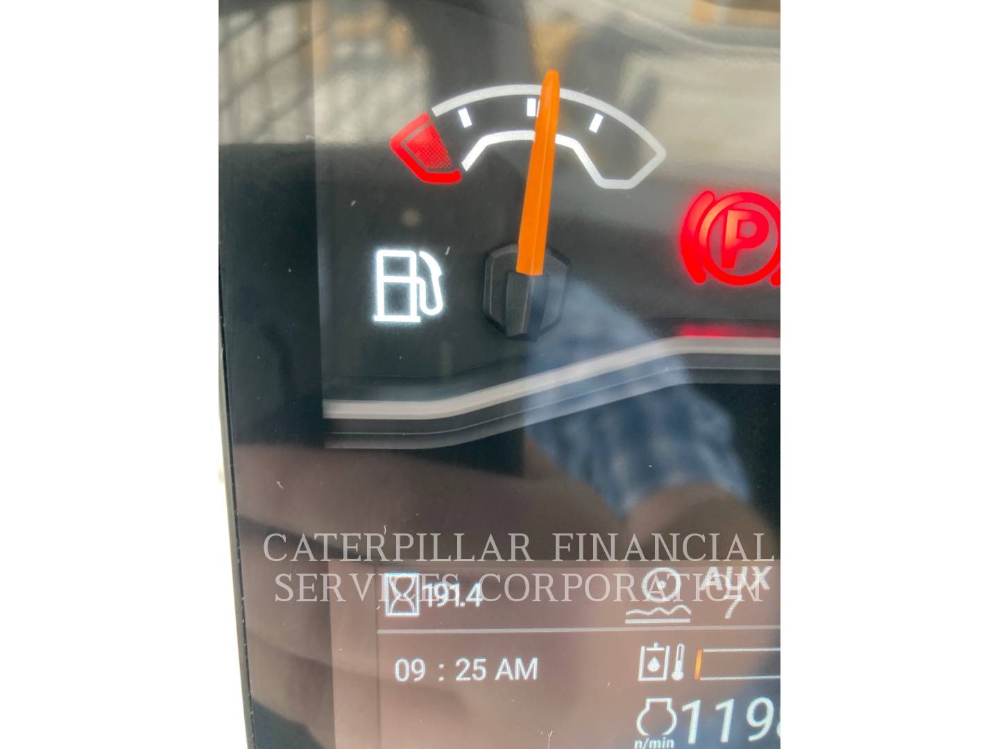 2025 CAT 255-05 - SERIAL_NUMBER_PLATE