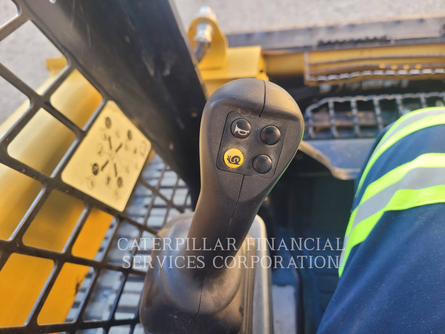 2021 CAT 289D3 - 17