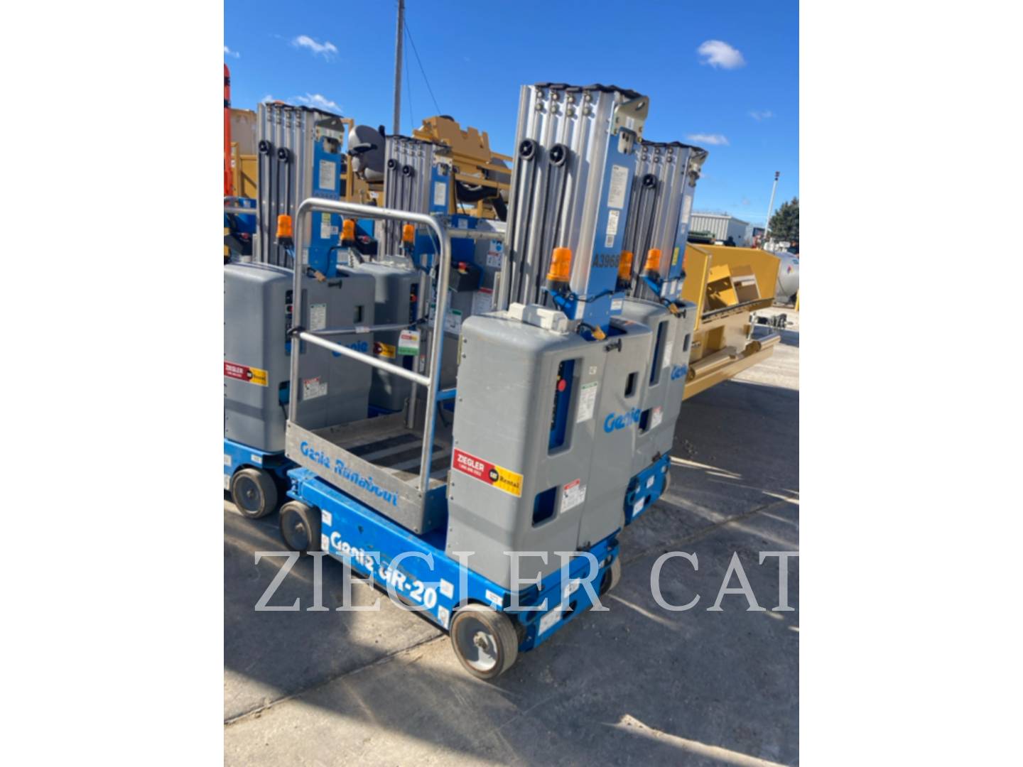 2015 GENIE INDUSTRIES GR20