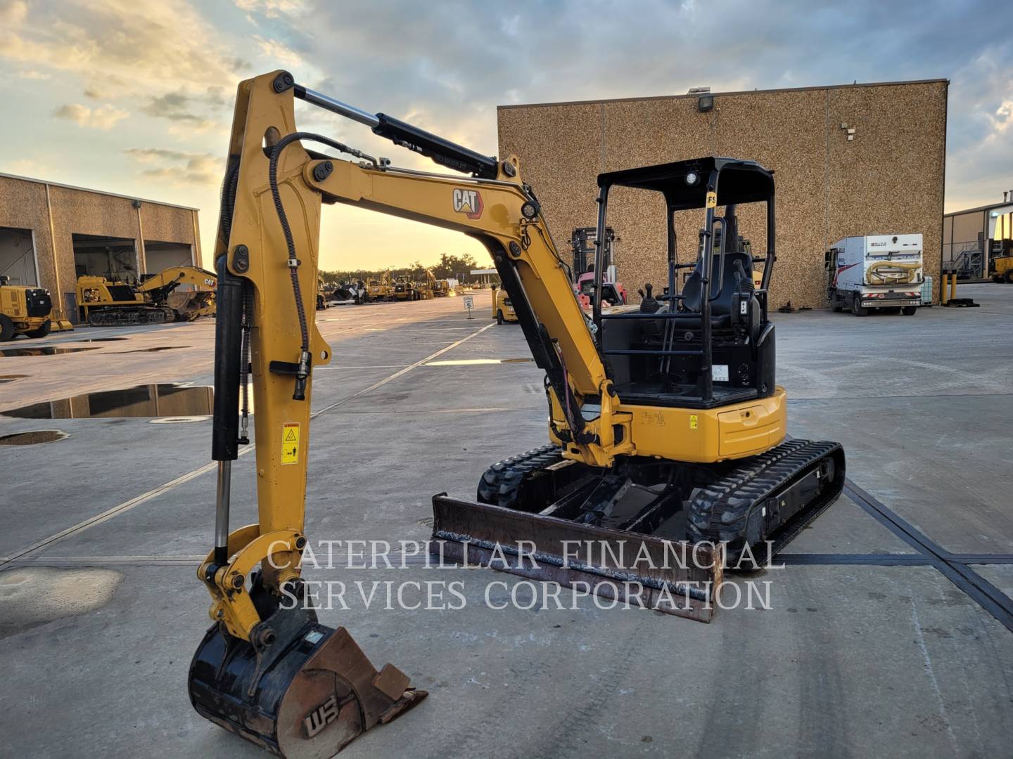 2021 Cat 304E2CR