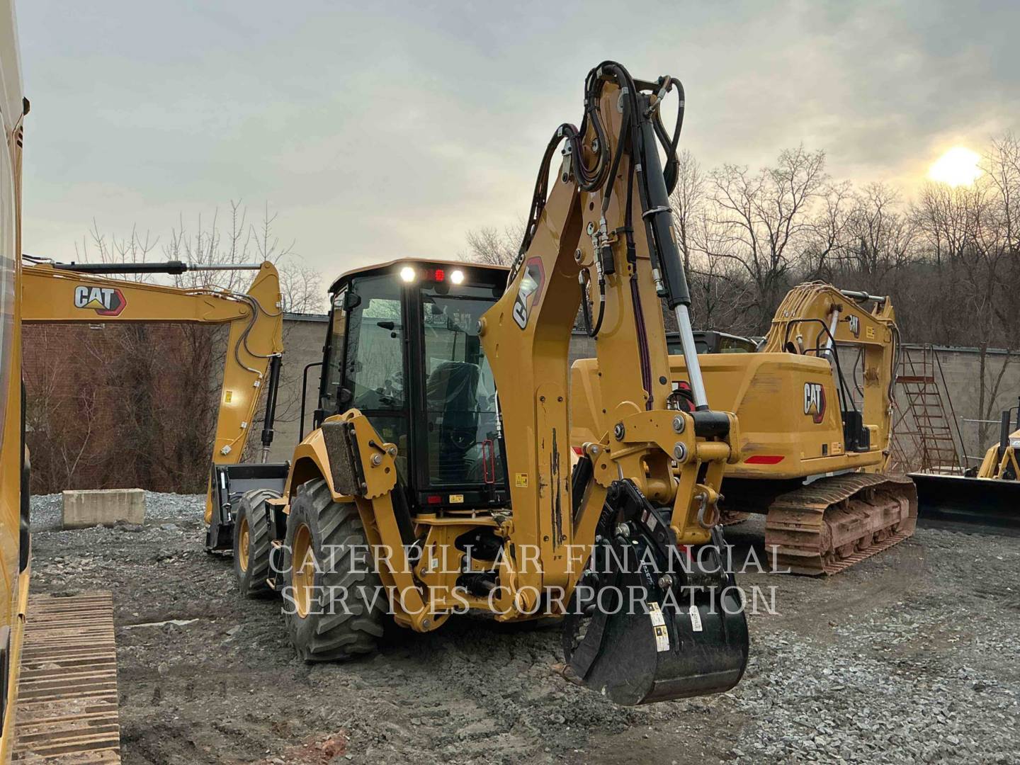 2024 CAT 42007XE - LEFT_REAR