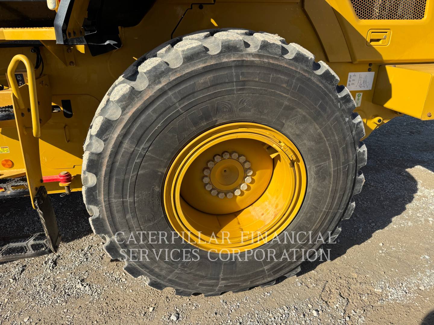 2023 CAT 926M - 16