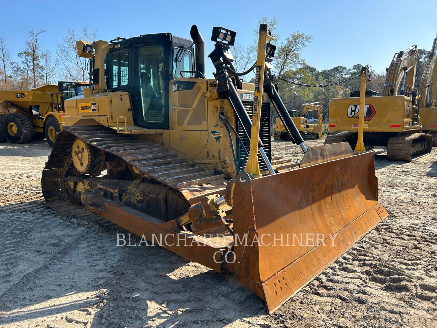 Caterpillar D6T LGP For Sale (70294834) from Blanchard CAT [40] in West