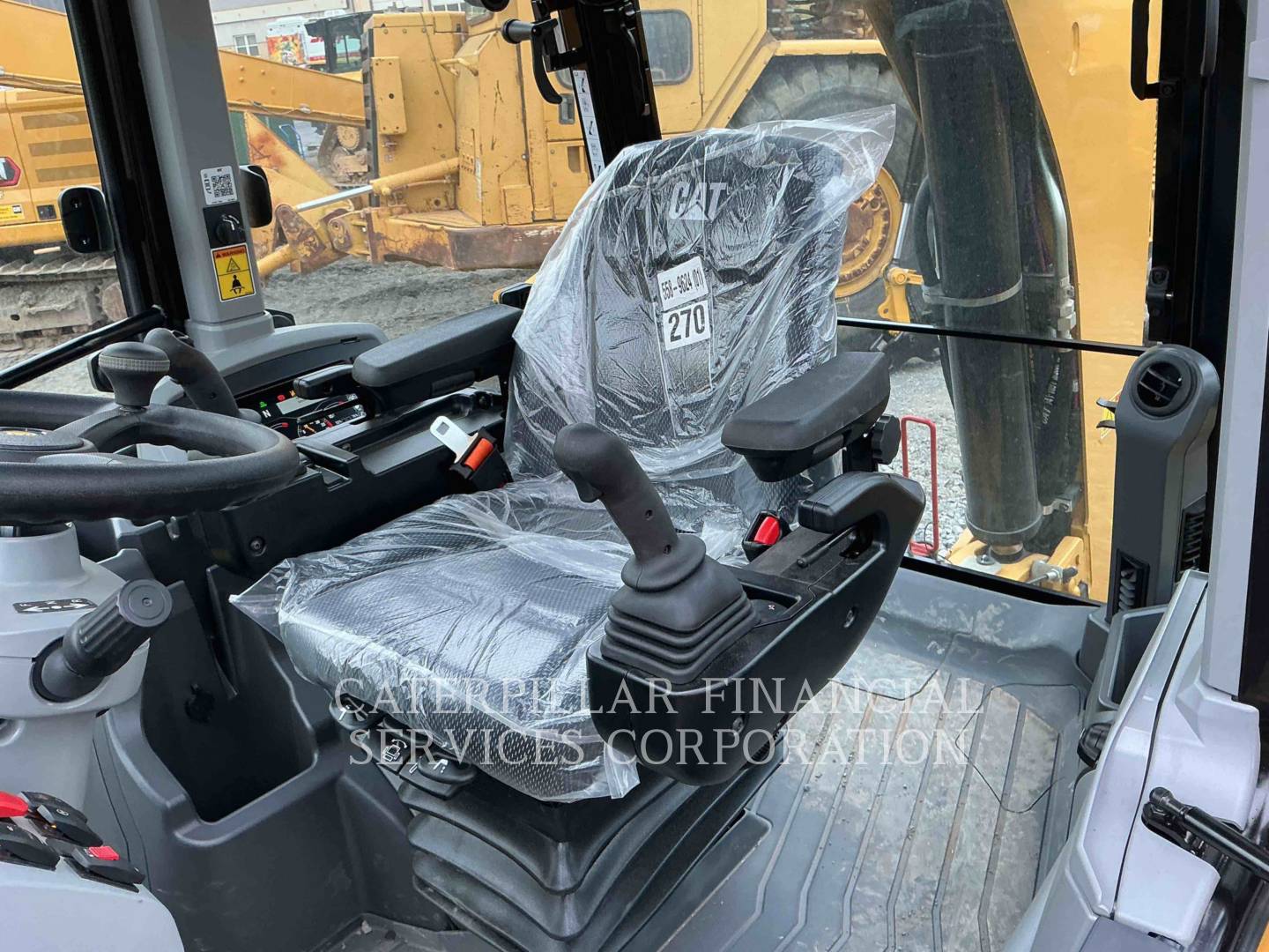 2024 CAT 42007XE - 29