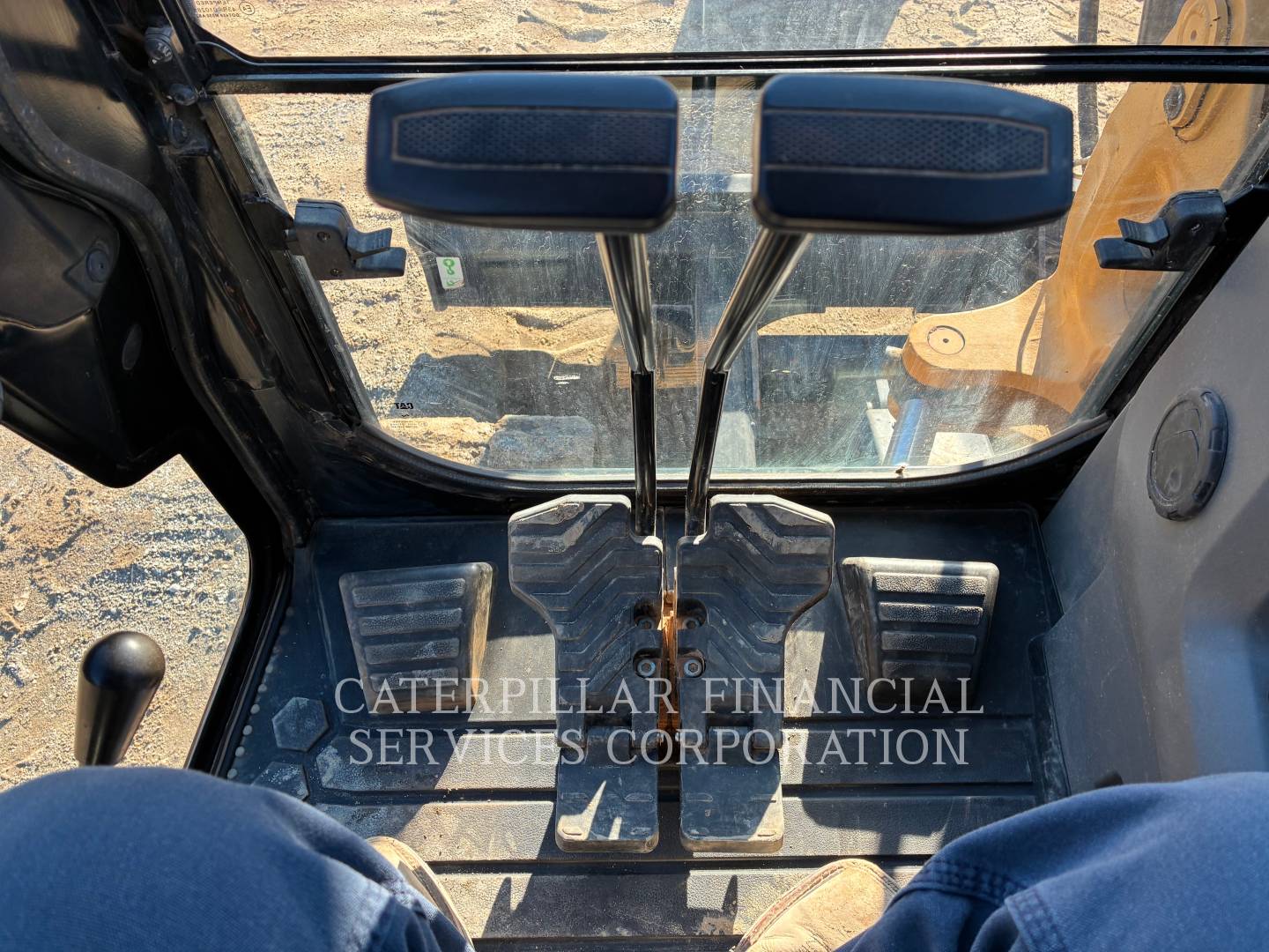 2022 CAT 306-07CR - 27