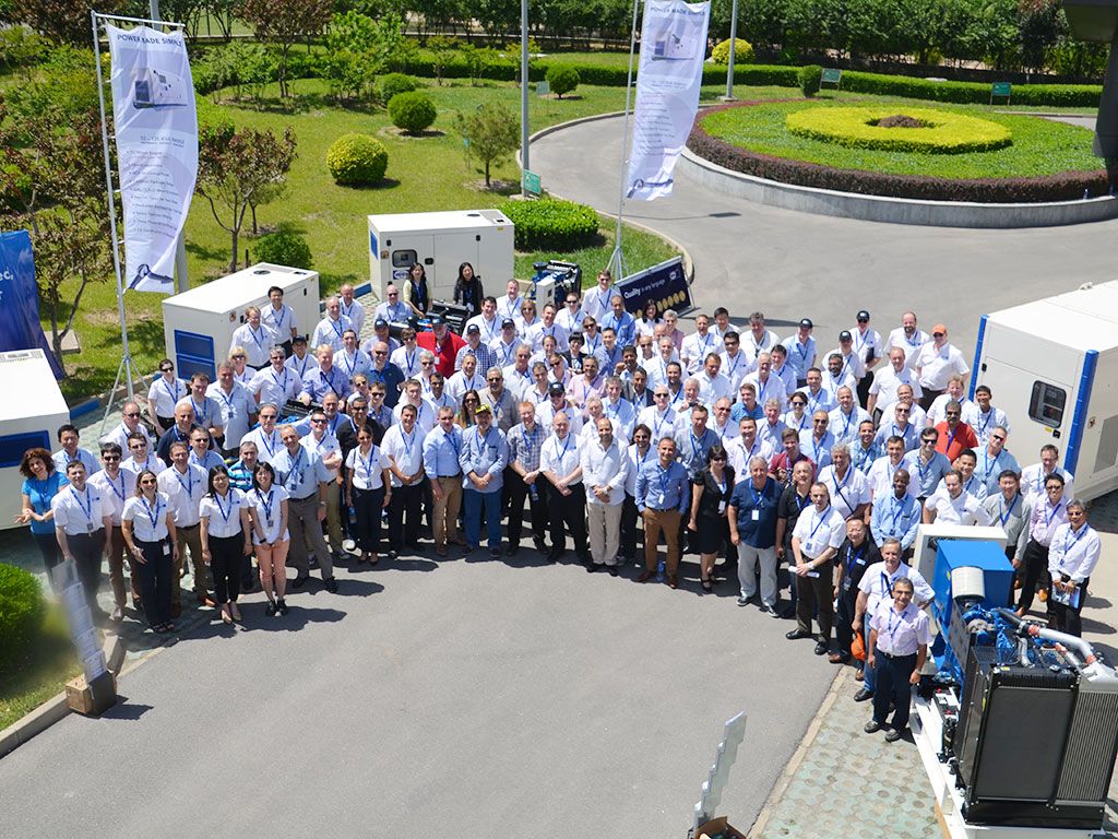 FG Wilson dealership personnel outside the Tianjin facility photograph 
