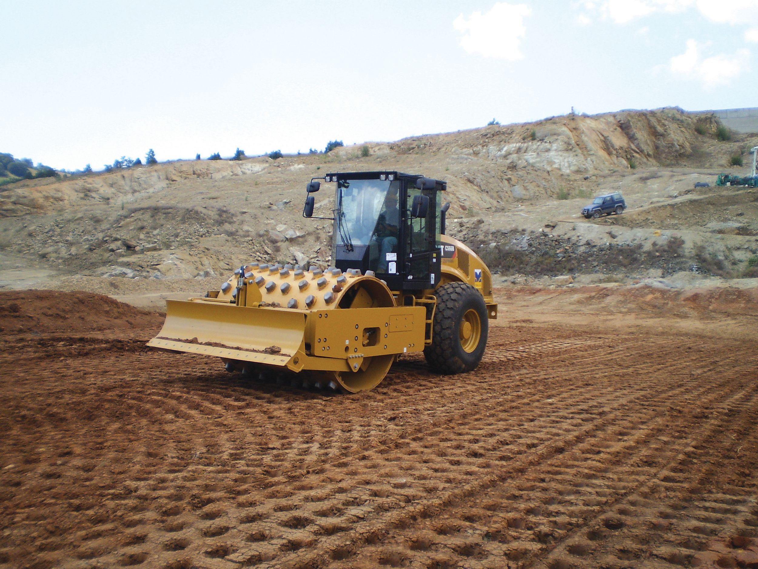 TENA SA turned the nightmare job into a dream with the help of a new machine-integrated soil compaction measurement technology called Machine Drive Power.