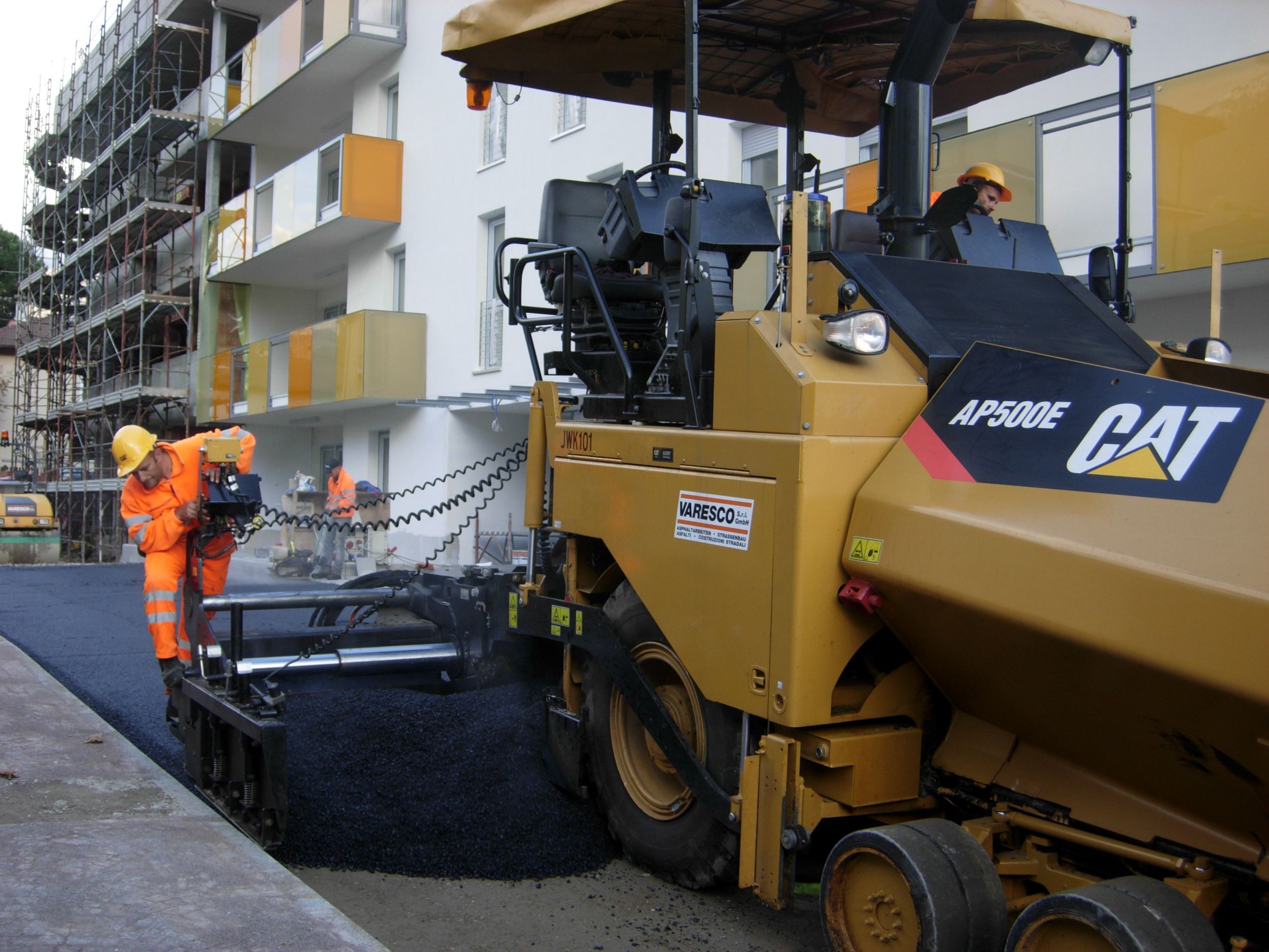 A Cat AP500E Asphalt Paver