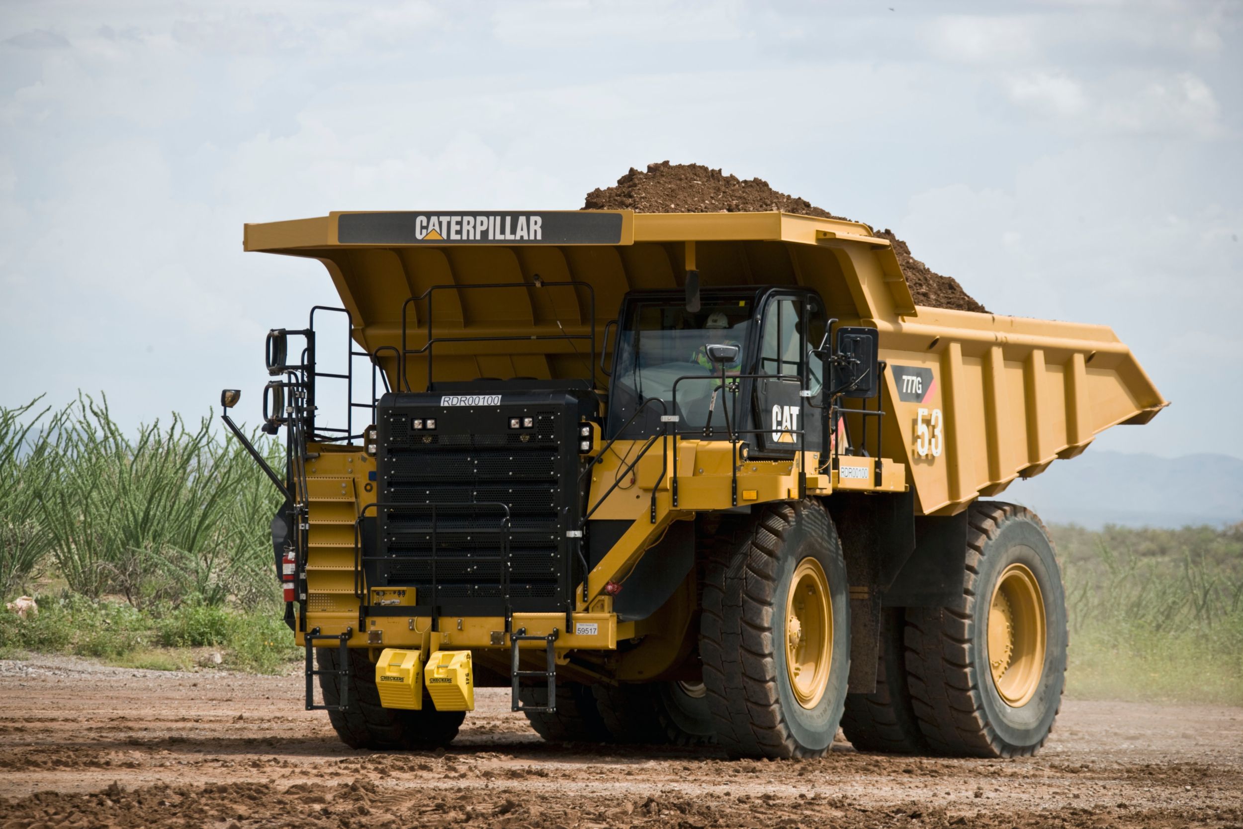 Cat 777G off-highway truck