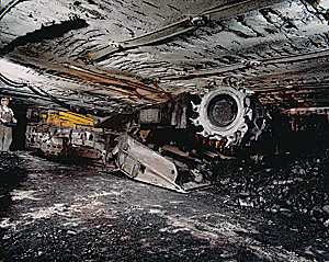 Exploitation minière souterraine : chambres et piliers