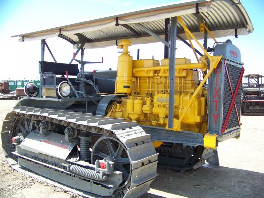 Caterpillar Legend 100 Years of the Caterpillar Sixty