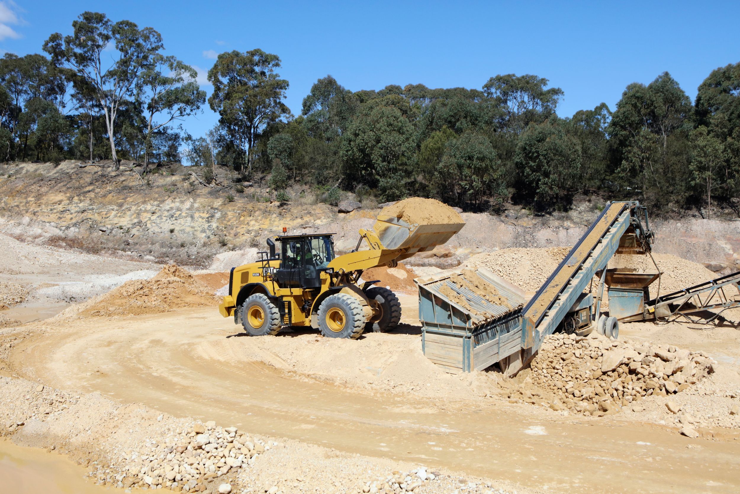 Cat | 950M Wheel Loader | Front Loader | Tier 4 | Caterpillar