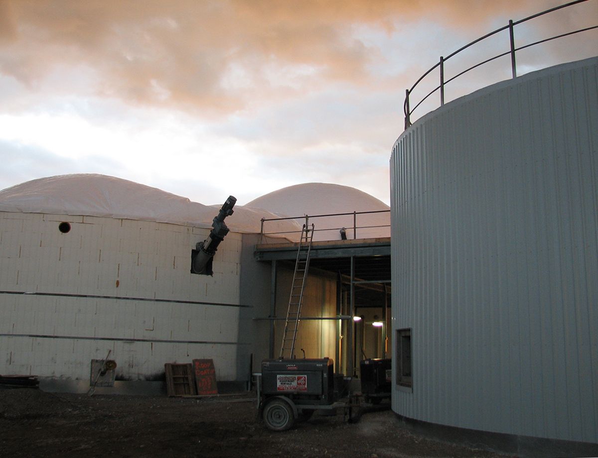 Seacliff collects vegetable and animal waste from nearby farms and greenhouses, generating enough biogas to fuel a power plant designed and supplied by the local Cat® Dealer, Toromont Cat Power Systems.