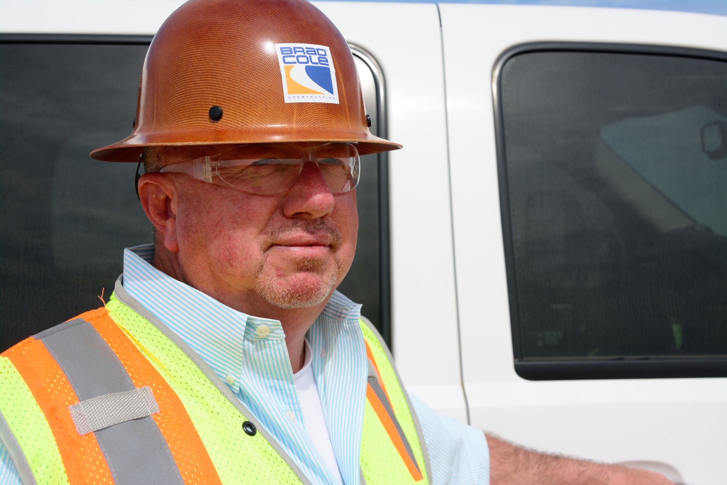 “We love the new 3D technology,” says David Walker, Equipment Manager, Brad Cole Construction Co. “It’s so easy to set up—it’s not time consuming at all. Our guys can walk up, plug in and have it ready to go when it pulls up on the job in just a matter of seconds.”