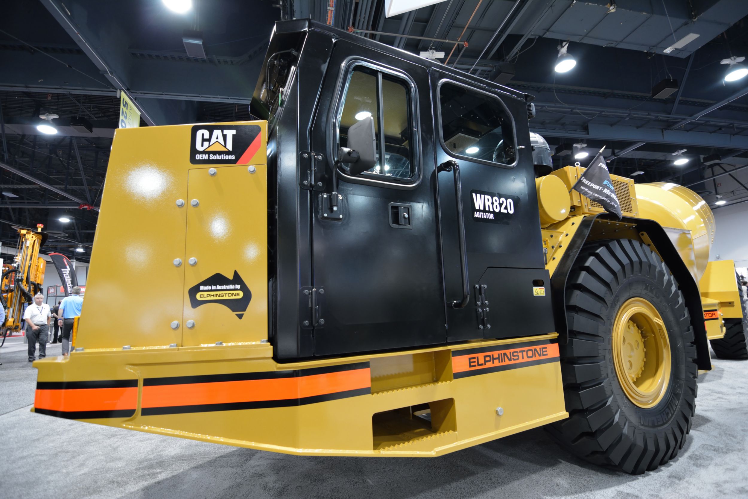 The Elphinstone WR820 is based on Cat® systems and components.