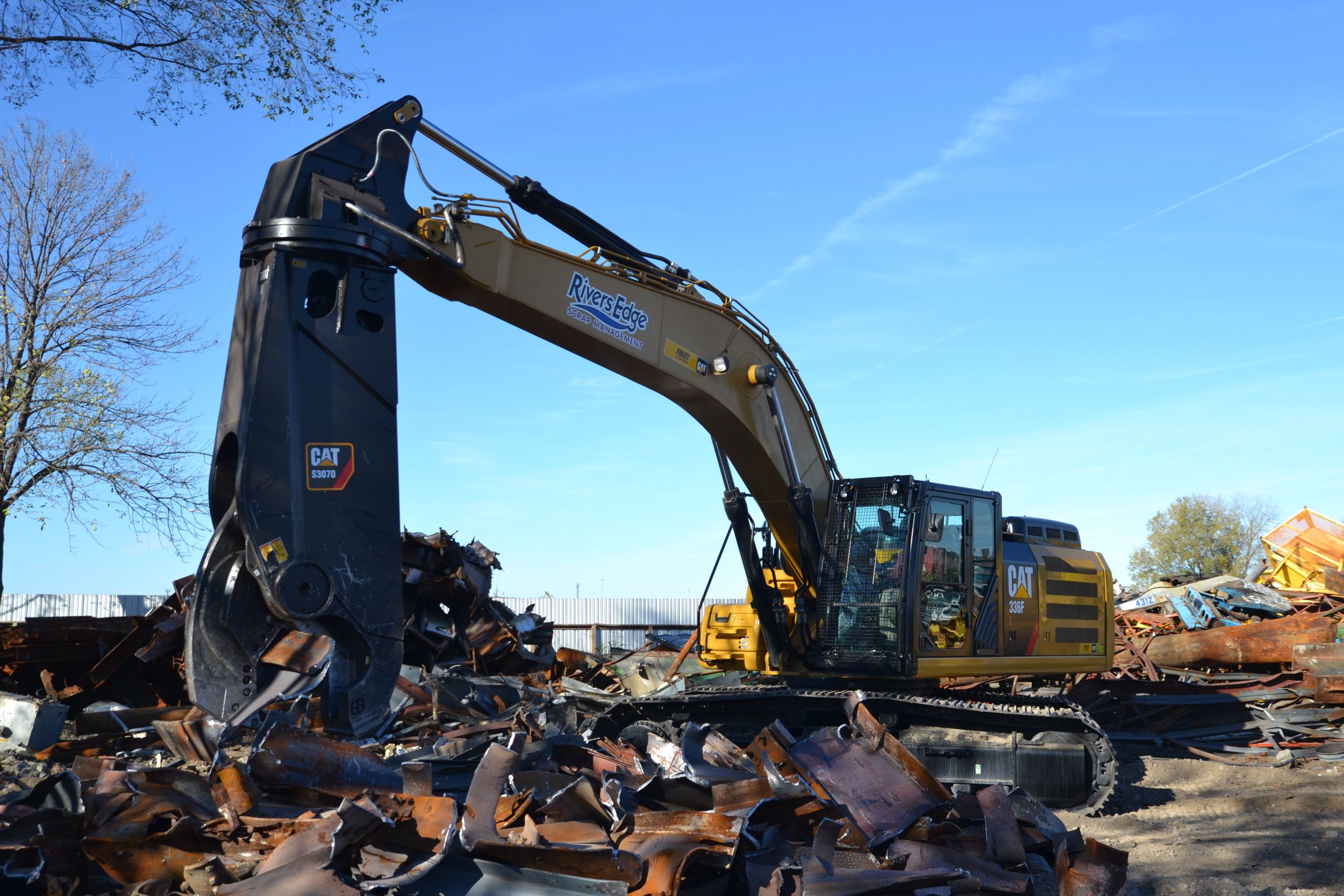 Rivers Edge Scrap Management relies on a range of Cat® machines and work tools, including a Cat S3070 scrap shear recently mounted on its 336FL hydraulic excavator.