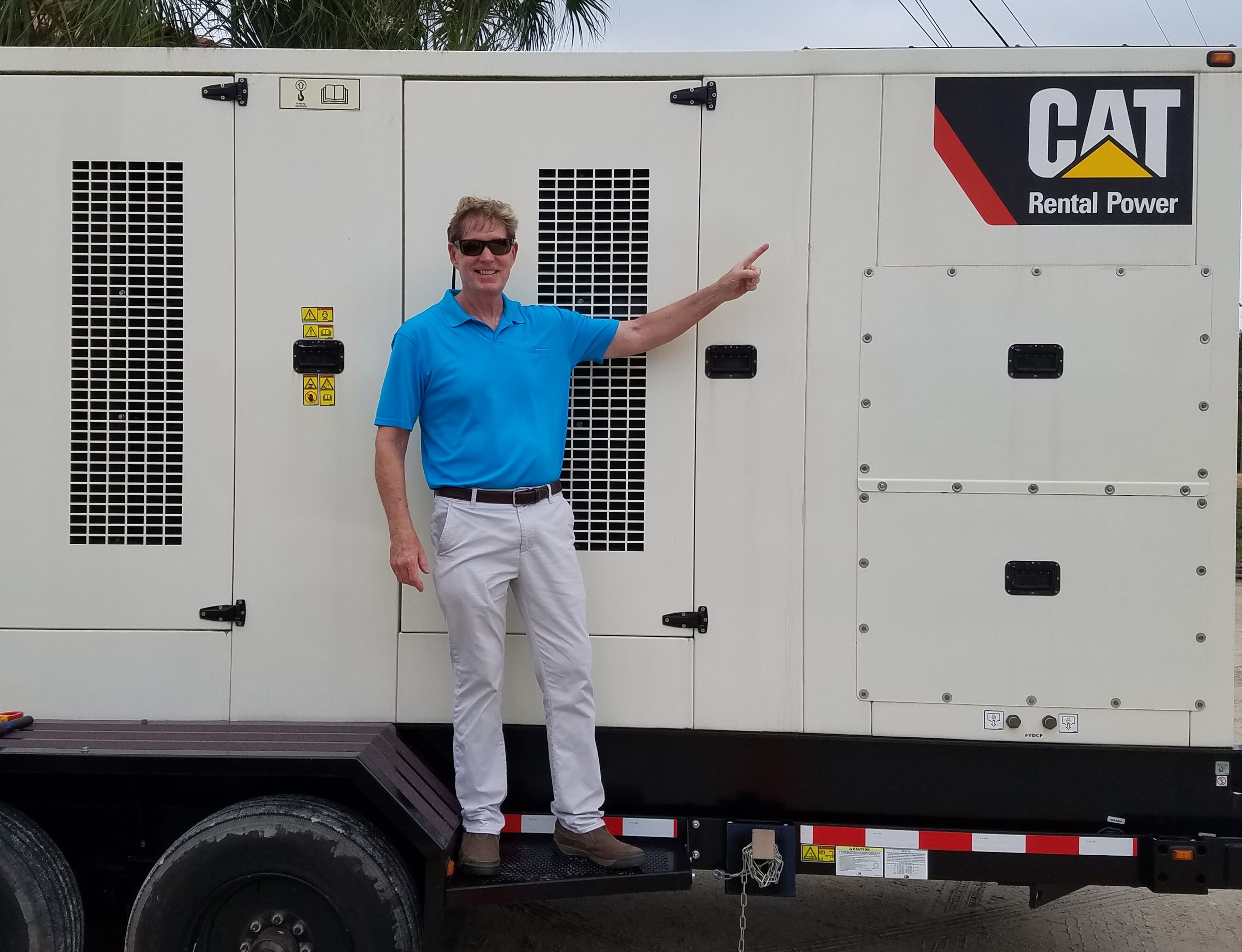 One month before Hurricane Matthew hit, Cat Dealer Ring Power installed a rental generator at La Fiesta Ocean Inn.