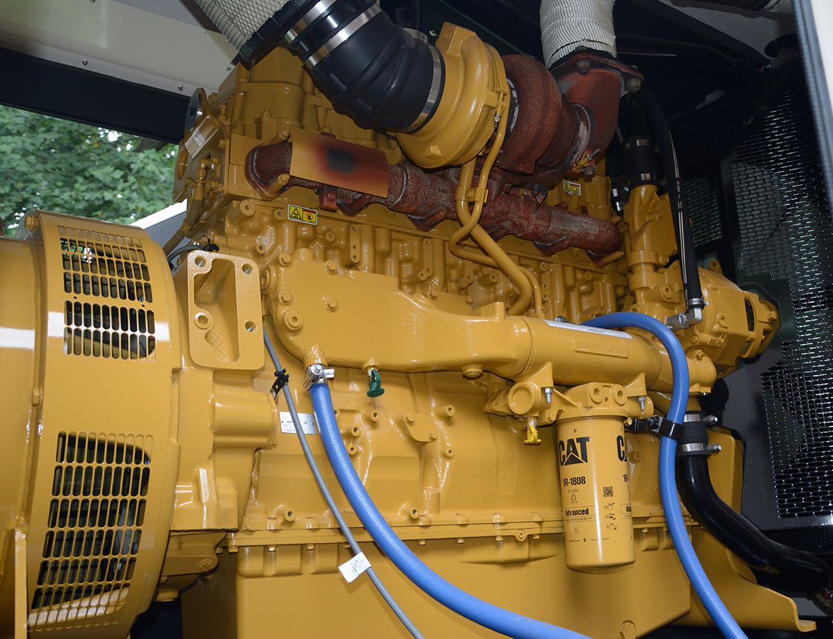 At Montalto, a 350 kW Cat C15 diesel generator set and accompanying automatic transfer switch (ATS) were installed in 2010, supplying backup power to the Robert H. Smith Center.