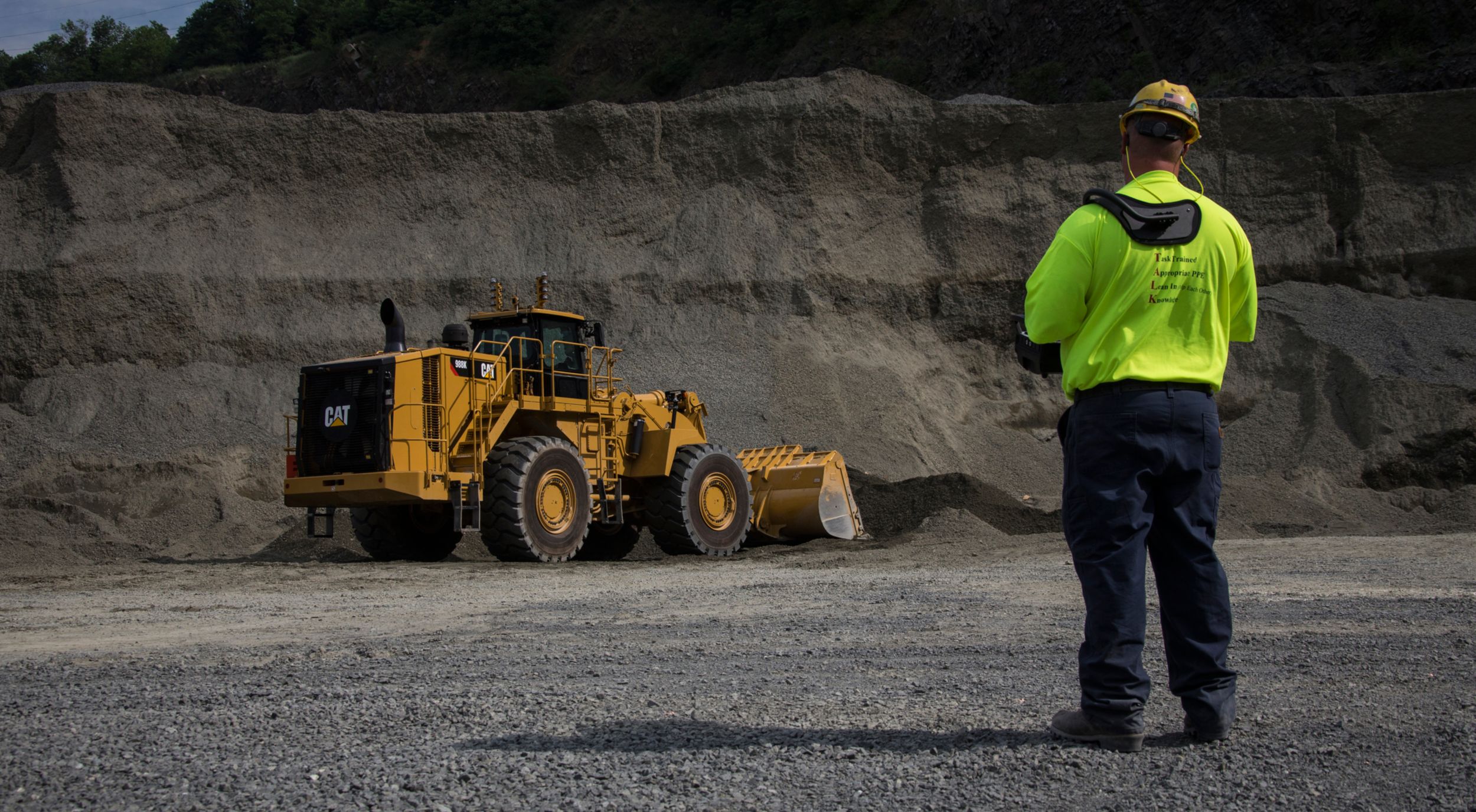 caterpillar remote control loader