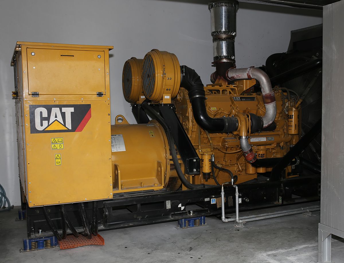 Cat C32 diesel generator set.