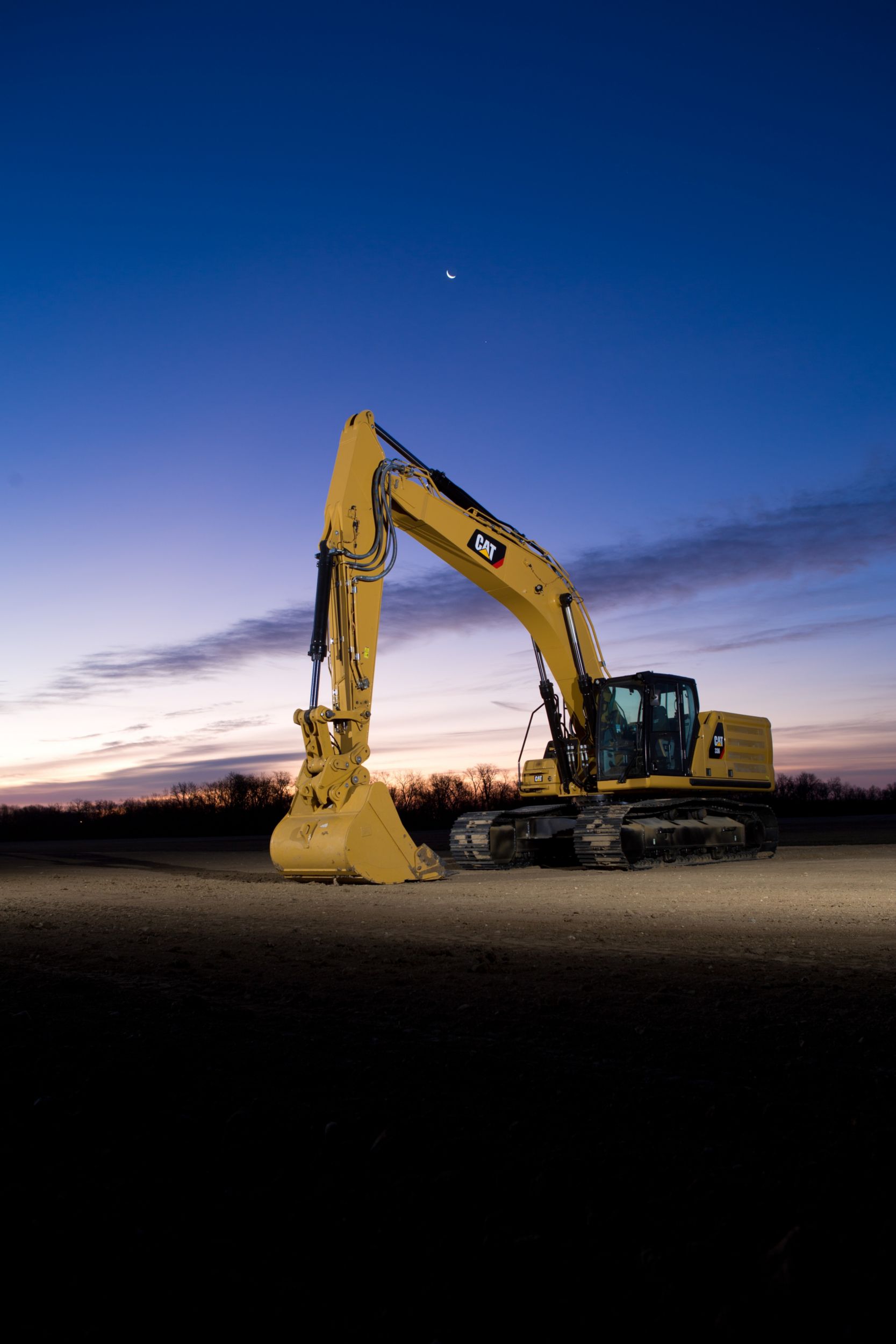 A nova escavadeira Cat 336 de última geração 