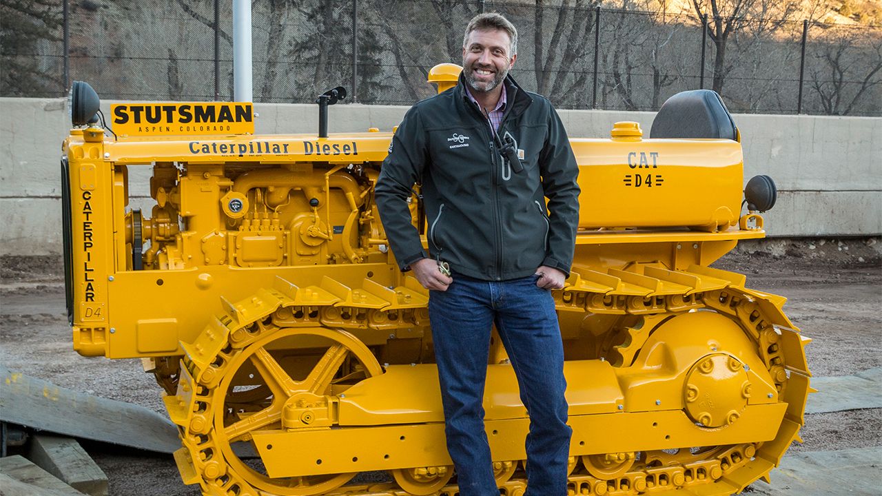 Shay Stutsman always wanted an antique Cat® machine of his own, so last year he embarked on a global search that landed him in the Midwest. Watch as this 1949 Cat D4 comes back to life.