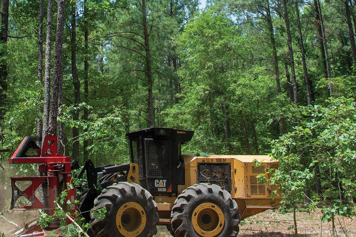 “I’ve run a lot of machines, and the 563D is the best I’ve ever been on,” Reed says. “I just love the buncher.” 