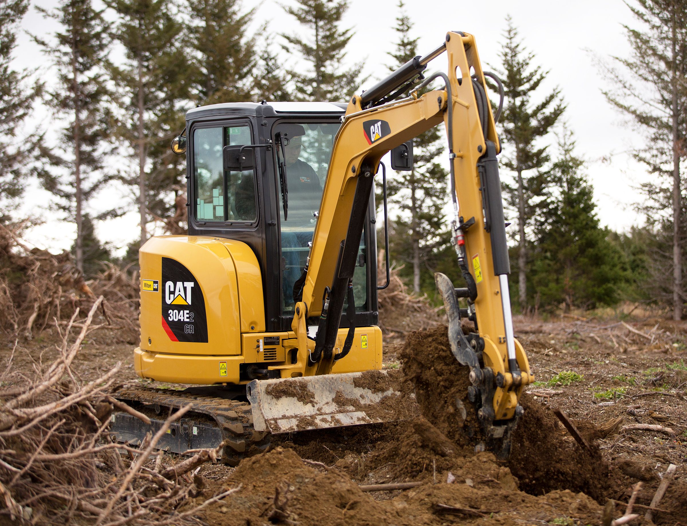 Joe and Ben got their start in the lumber business – Joe as an operator and Ben as a forester. They eventually purchased their first pieces of equipment under the guidance of their father Gary.