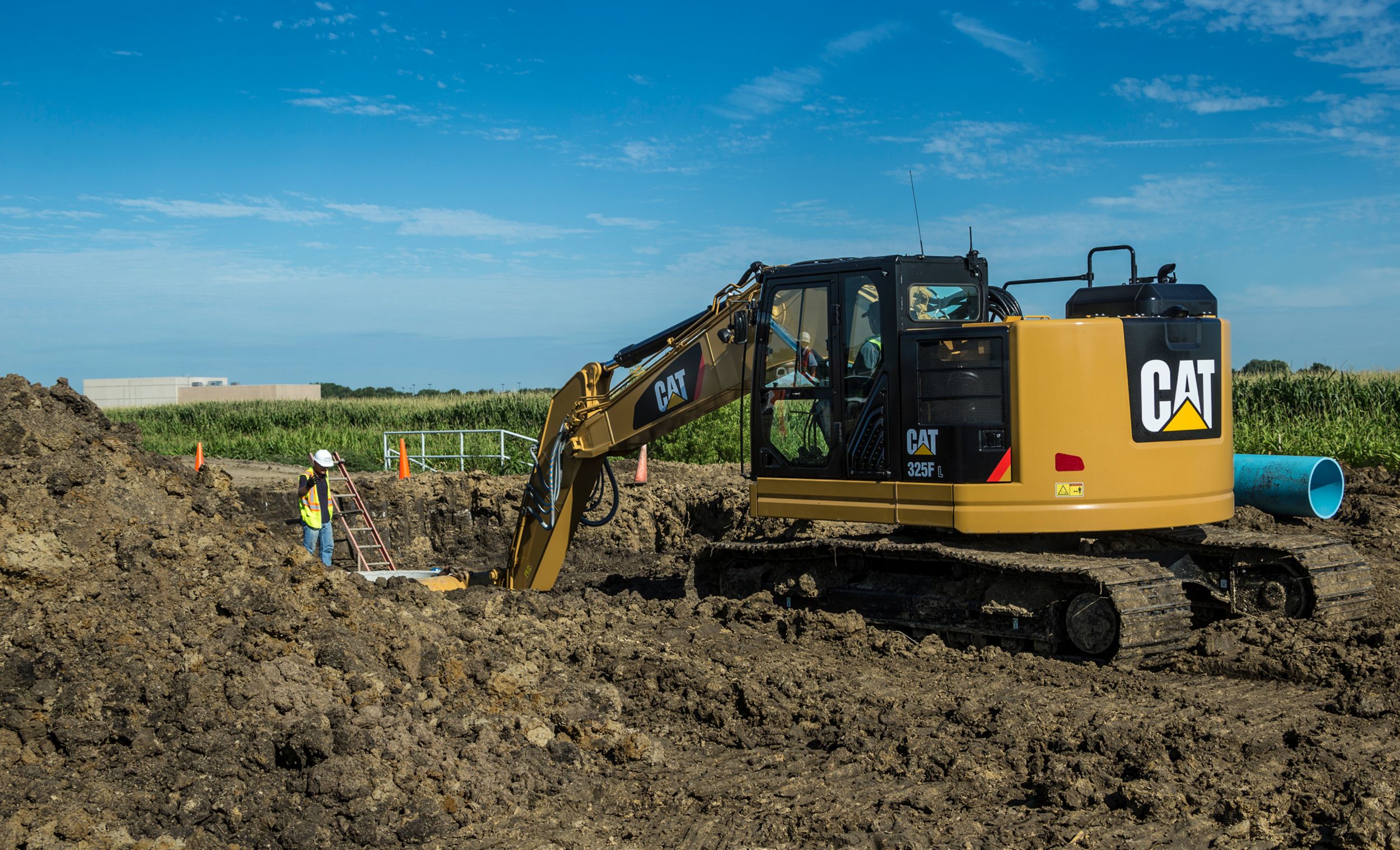 Cat | 325F L (2017) | Caterpillar