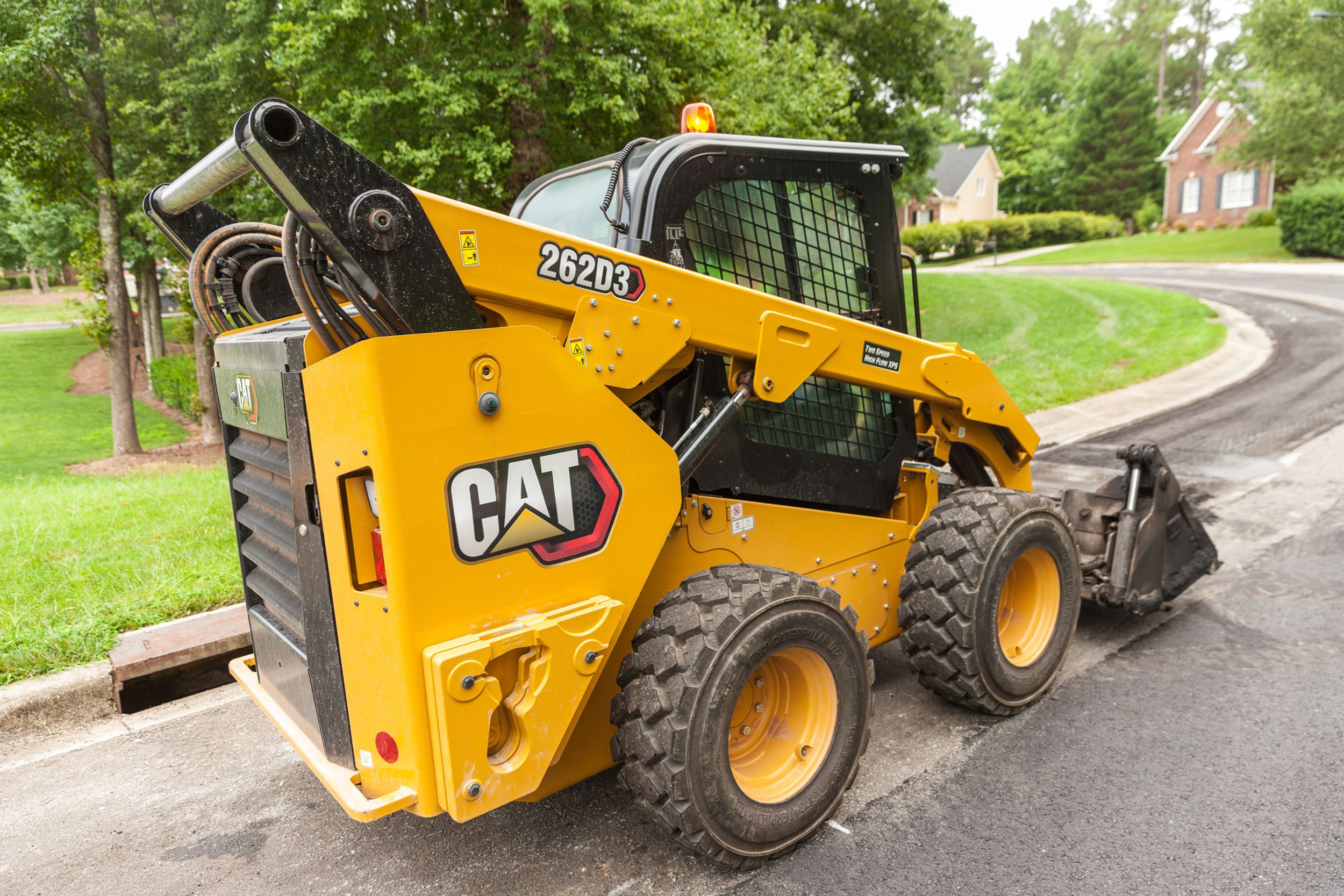 Cat® D3 Series Skid Steer and Compact Track Loaders Cat Caterpillar