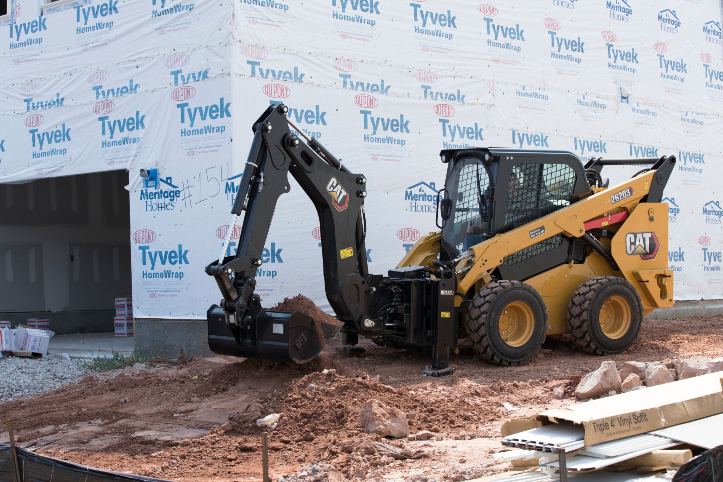 Cat 262D3 Skid Steer Loader with Backhoe SMART Attachment