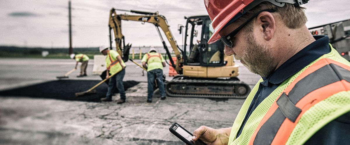 cellular vs satellite