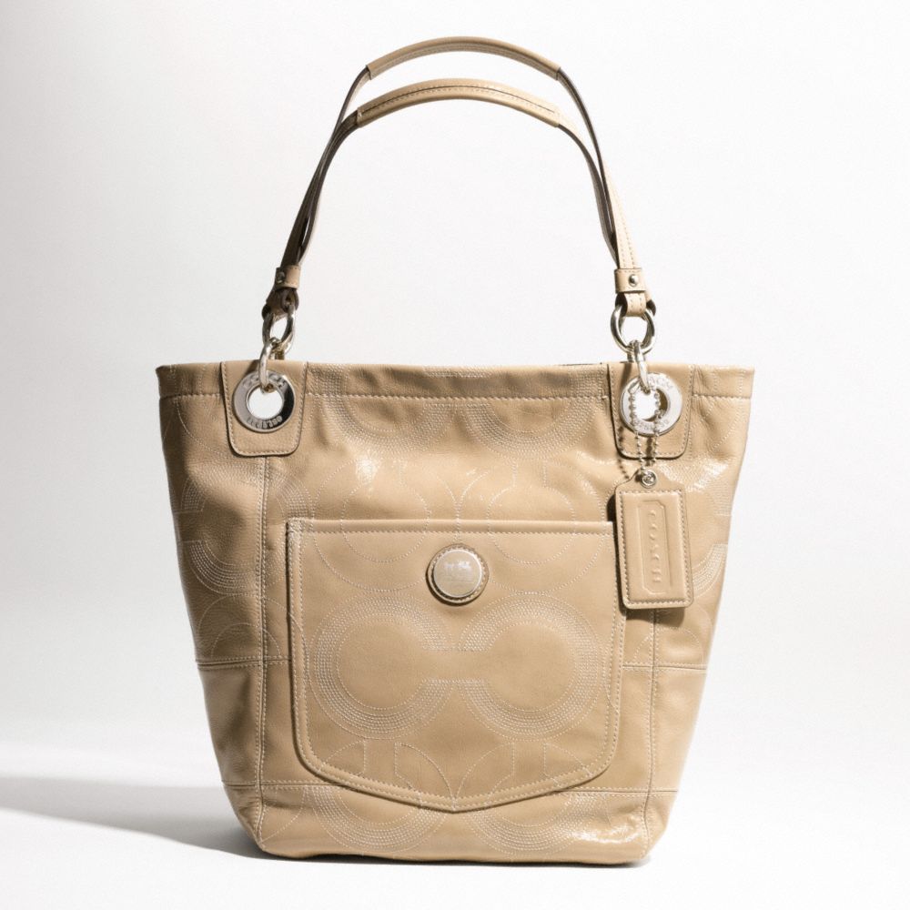 アレックス スティッチド パテント トート &yen;63,000